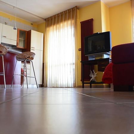 Apartamento Casa Dei Puzzle Matera Habitación foto