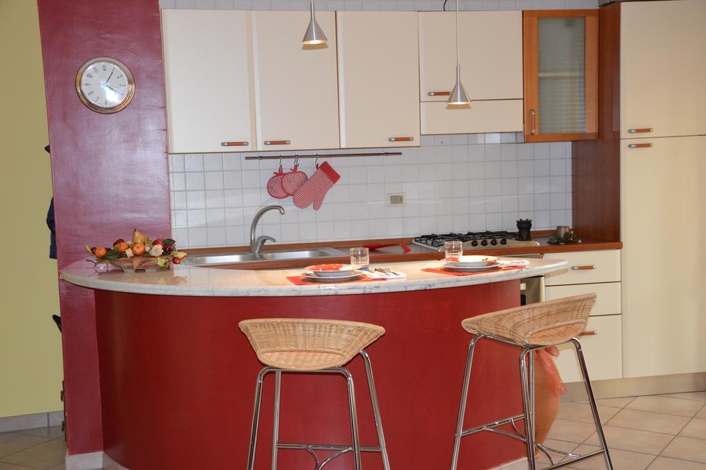 Apartamento Casa Dei Puzzle Matera Habitación foto