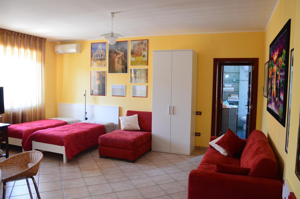 Apartamento Casa Dei Puzzle Matera Habitación foto
