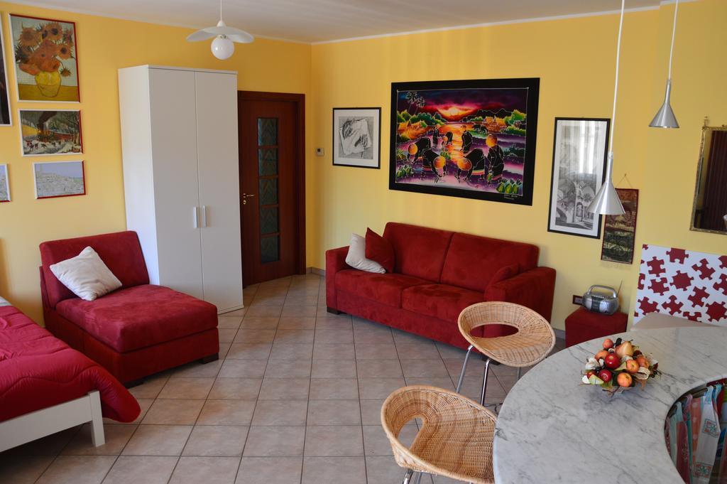 Apartamento Casa Dei Puzzle Matera Habitación foto